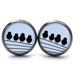Ohrstecker, Ohrhänger, Clipse & Druckknopf – Motiv 4 Vögel auf dem Drahtseil Blau – Schmuck aus Edelstahl Ohrstecker, Ohrhänger, Clipse & Druckknopf - Motiv 4 Vögel auf dem Drahtseil Blau - Schmuck aus Edelstahl