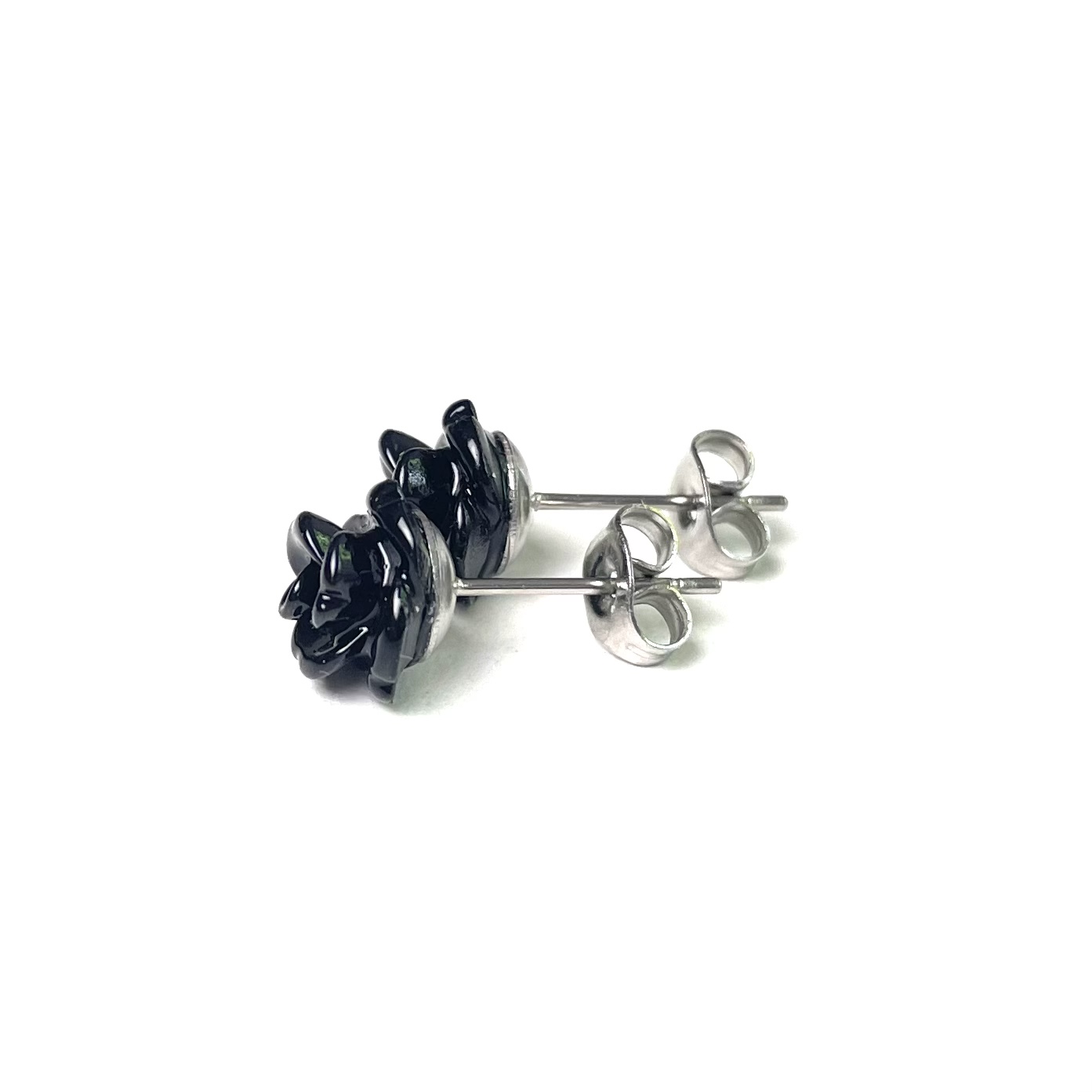 Rosen Ohrstecker schwarz – Handmade Edelstahl | Blumenohrringe von Just Trisha | Kleine Auflage Geschenkidee Rosen Ohrstecker schwarz – Handmade Edelstahl | Blumenohrringe von Just Trisha | Kleine Auflage Geschenkidee