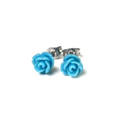 Kleine Rosen Ohrstecker Karibik Blau – Handmade Edelstahl | Blumenohrringe von Just Trisha | Kleine Auflage Geschenkidee