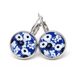 Ohrstecker, Ohrhänger, Clipse & Druckknopf – Motiv Weiß blaue Margeriten – Schmuck aus Edelstahl Ohrstecker, Ohrhänger, Clipse & Druckknopf – Motiv Weiß blaue Margeriten – Schmuck aus Edelstahl