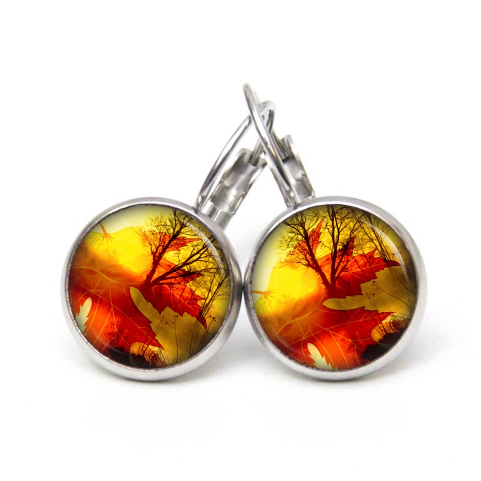 Ohrstecker, Ohrhänger, Clipse & Druckknopf – Motiv Ahornblätter im Herbstlicht – Schmuck aus Edelstahl Ohrstecker, Ohrhänger, Clipse & Druckknopf – Motiv Ahornblätter im Herbstlicht – Schmuck aus Edelstahl
