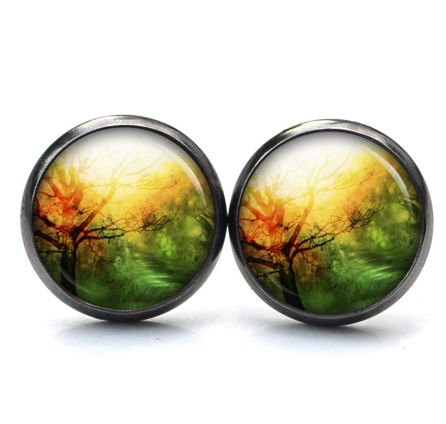 Ohrstecker, Ohrhänger, Clipse & Druckknopf – Motiv Herbstwald grün gelb – Schmuck aus Edelstahl Ohrstecker, Ohrhänger, Clipse & Druckknopf – Motiv Herbstwald grün gelb – Schmuck aus Edelstahl