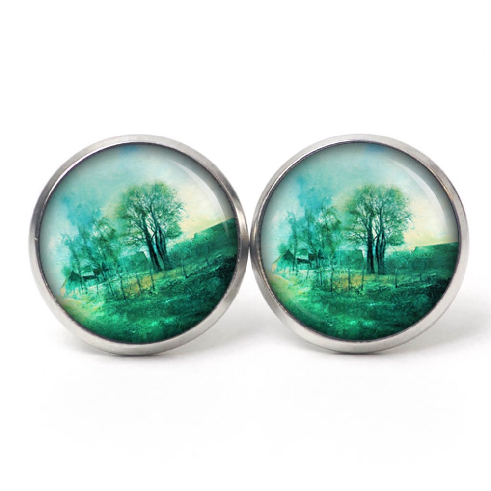 Ohrstecker, Ohrhänger, Clipse & Druckknopf – Motiv malerisch grüner Wald – Schmuck aus Edelstahl Ohrstecker, Ohrhänger, Clipse & Druckknopf – Motiv malerisch grüner Wald – Schmuck aus Edelstahl