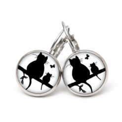 Druckknopf Ohrstecker Ohrhänger Clipse Katze und Babykatze mit Schmetterling in weiß Druckknopf Ohrstecker Ohrhänger Clipse Katze und Babykatze mit Schmetterling in weiß