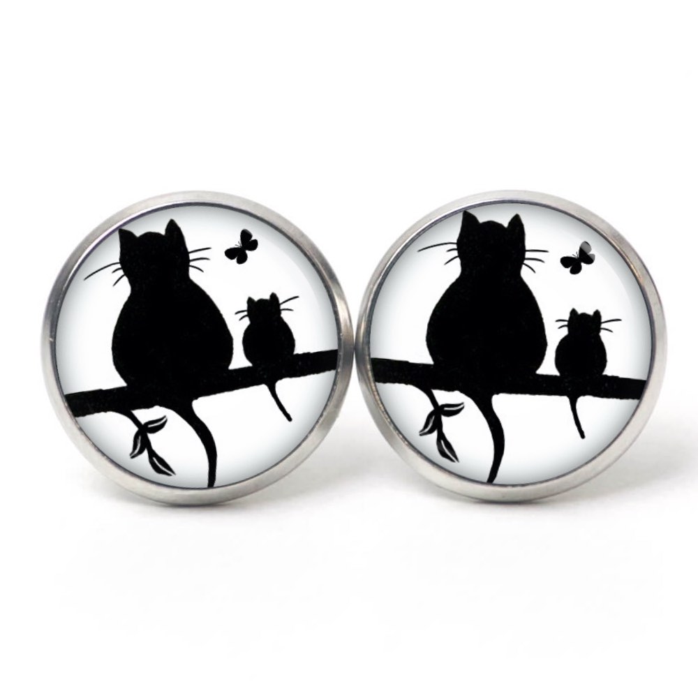 Druckknopf Ohrstecker Ohrhänger Clipse Katze und Babykatze mit Schmetterling in weiß Druckknopf Ohrstecker Ohrhänger Clipse Katze und Babykatze mit Schmetterling in weiß