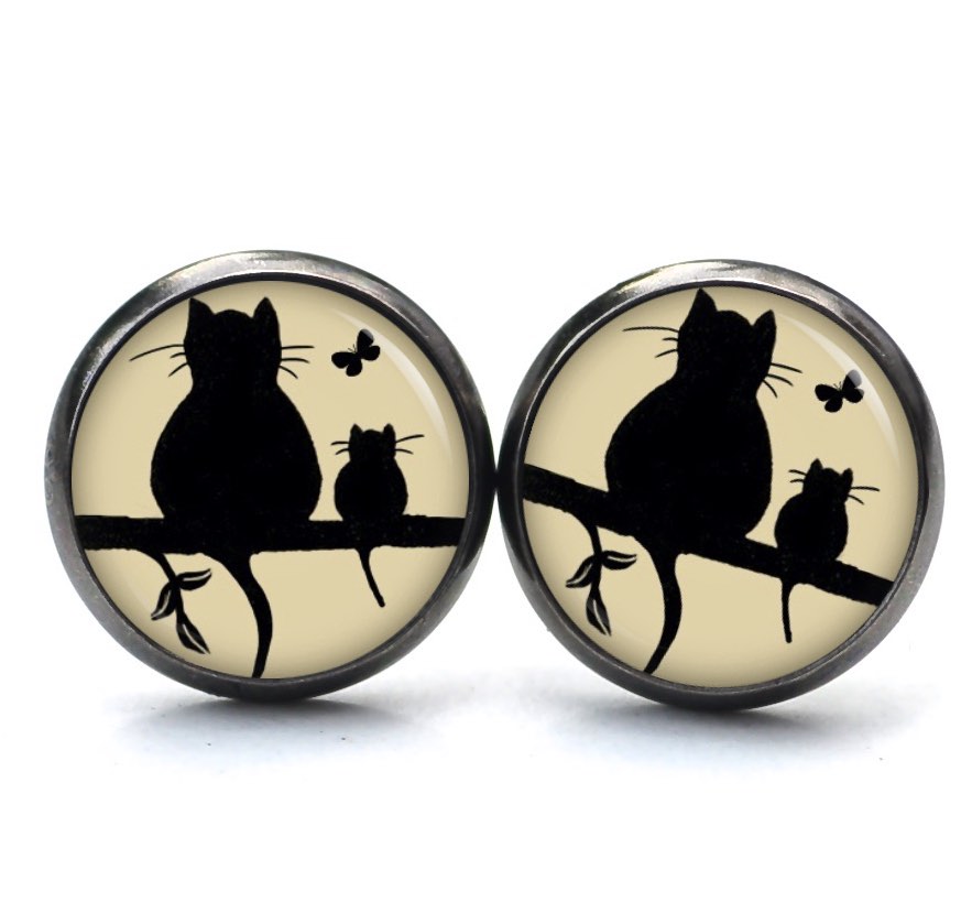 Druckknopf Ohrstecker Ohrhänger Clipse Katze und Babykatze mit Schmetterling in beige Druckknopf Ohrstecker Ohrhänger Clipse Katze und Babykatze mit Schmetterling in beige