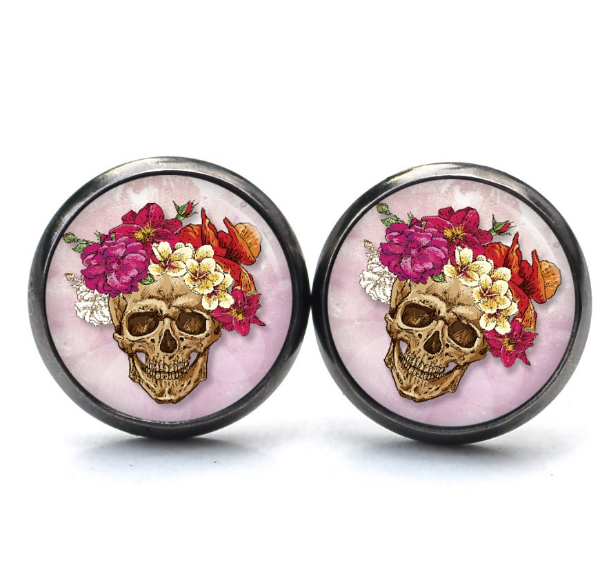 Ohrstecker, Ohrhänger, Clipse & Druckknopf – Motiv Totenkopf mit Blumen Frühling Rosa und Rot – Schmuck aus Edelstahl Ohrstecker, Ohrhänger, Clipse & Druckknopf – Motiv Totenkopf mit Blumen Frühling Rosa und Rot – Schmuck aus Edelstahl
