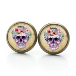 Ohrstecker, Ohrhänger, Clipse & Druckknopf – Motiv lila Totenkopf mit Blumen Frühling beige – Schmuck aus Edelstahl Ohrstecker, Ohrhänger, Clipse & Druckknopf – Motiv lila Totenkopf mit Blumen Frühling beige – Schmuck aus Edelstahl