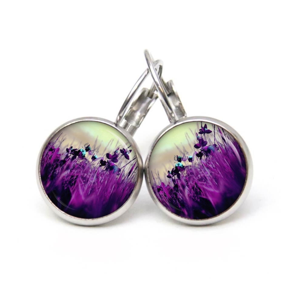Druckknopf Ohrstecker Ohrhänger Clipse violette Wiese mit Blumen Druckknopf Ohrstecker Ohrhänger Clipse violette Wiese mit Blumen