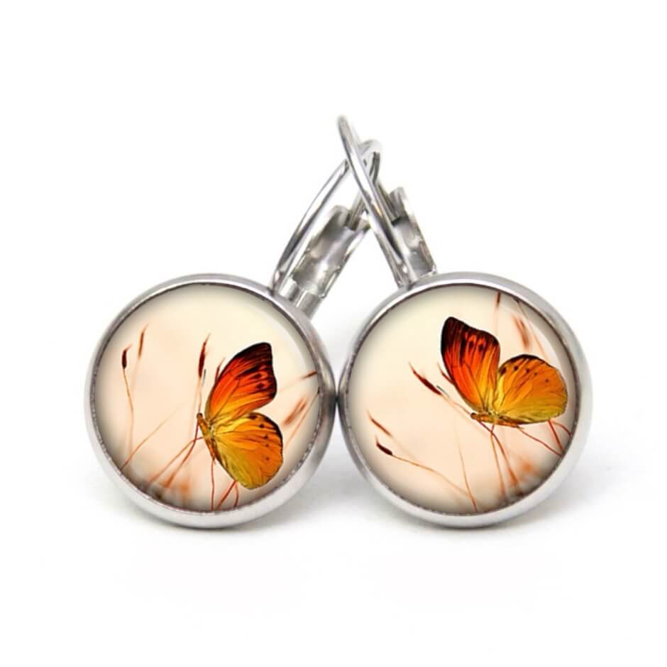 Ohrstecker, Ohrhänger, Clipse & Druckknopf – Motiv Schmetterling auf der Wiese – Schmuck aus Edelstahl Ohrstecker, Ohrhänger, Clipse & Druckknopf – Motiv Schmetterling auf der Wiese – Schmuck aus Edelstahl