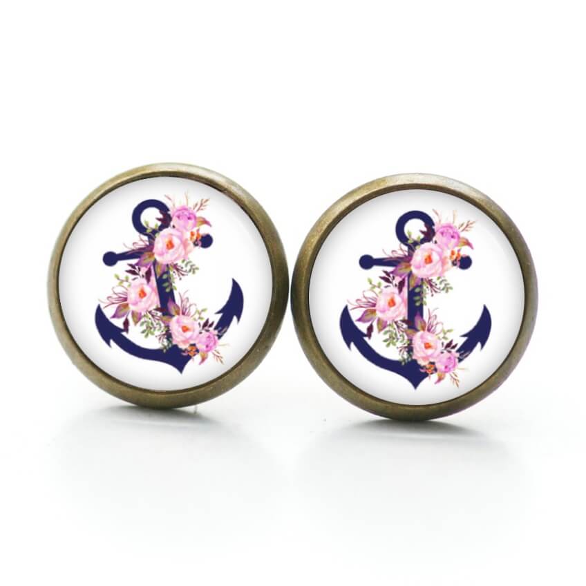 Blauer Anker Ohrringe aus Edelstahl – Maritimes Blumen Motiv – Just Trisha Blauer Anker Ohrringe aus Edelstahl - Maritimes Blumen Motiv - Just Trisha