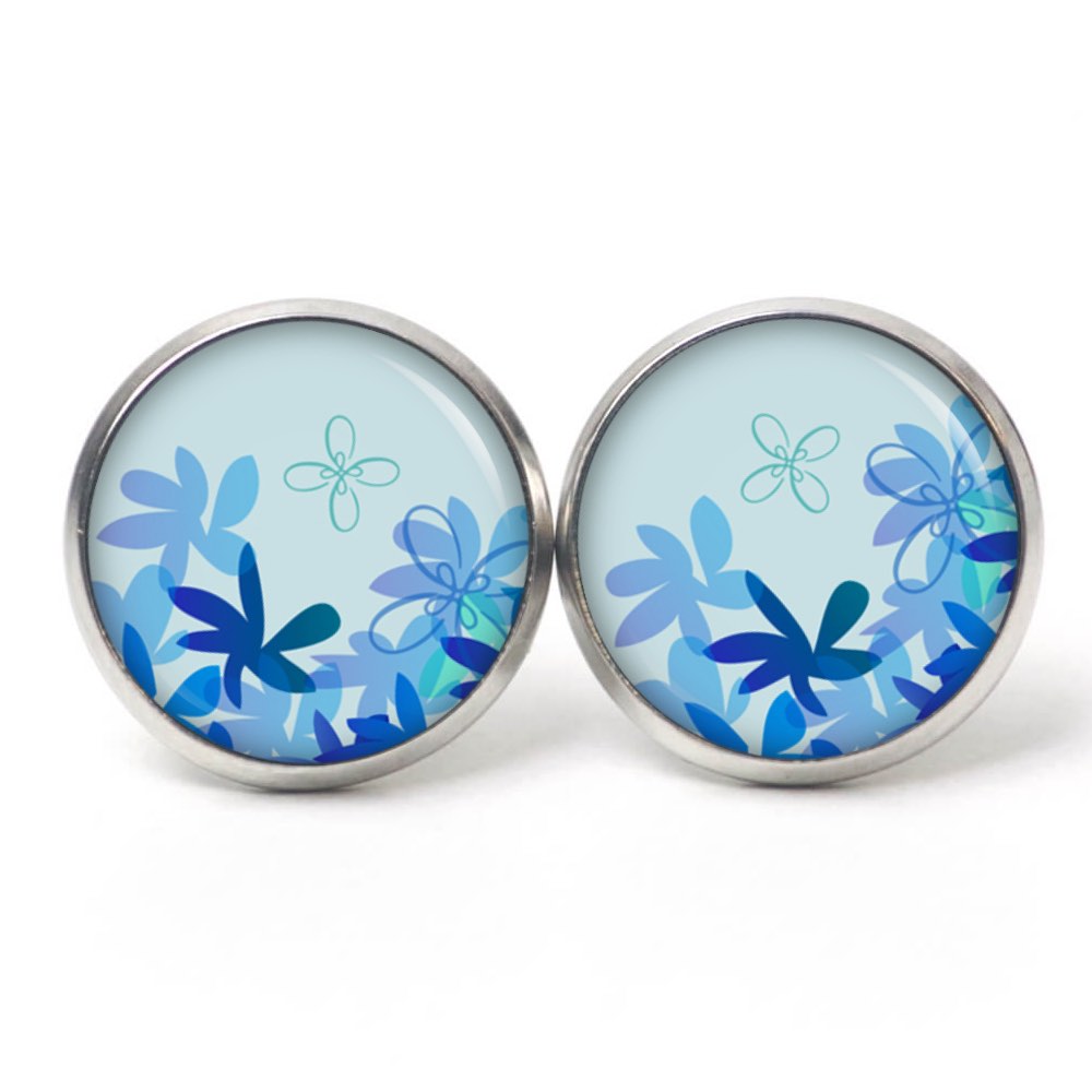 Ohrstecker, Ohrhänger, Clipse & Druckknopf – Motiv zart blaue Blumen – Schmuck aus Edelstahl Ohrstecker, Ohrhänger, Clipse & Druckknopf – Motiv zart blaue Blumen – Schmuck aus Edelstahl