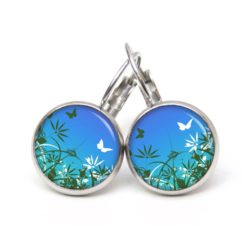 Ohrstecker, Ohrhänger, Clipse & Druckknopf – Motiv Blumenwiese mit Schmetterling blau – Schmuck aus Edelstahl Ohrstecker, Ohrhänger, Clipse & Druckknopf – Motiv Blumenwiese mit Schmetterling blau – Schmuck aus Edelstahl