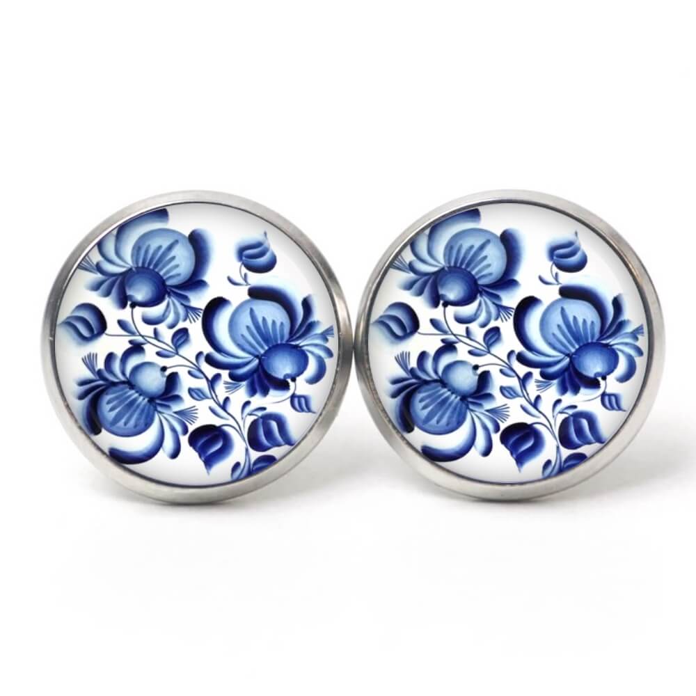 Ohrstecker, Ohrhänger, Clipse & Druckknopf – Motiv dunkelblaue Blumen im Gzhel Stil – Schmuck aus Edelstahl Ohrstecker, Ohrhänger, Clipse & Druckknopf – Motiv dunkelblaue Blumen im Gzhel Stil – Schmuck aus Edelstahl