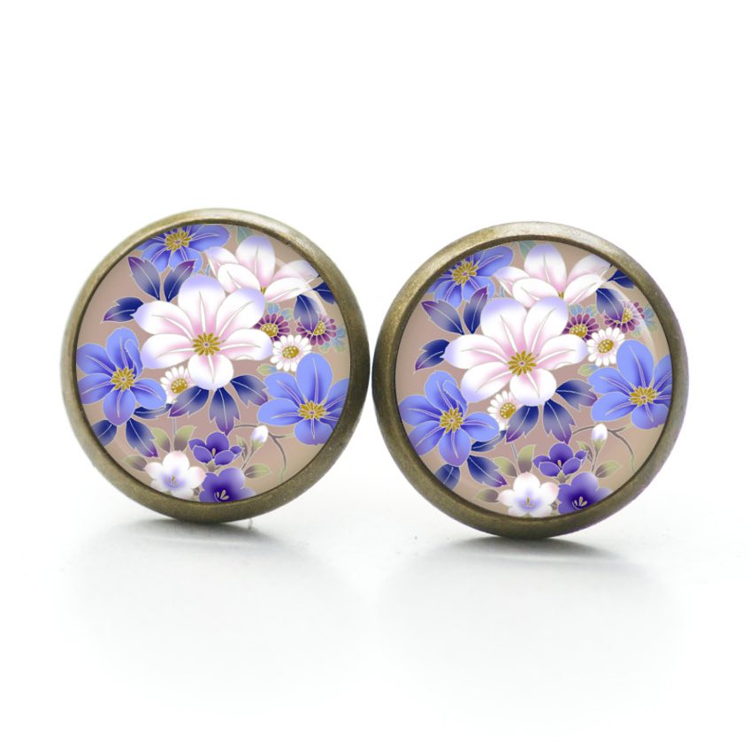 Ohrstecker, Ohrhänger, Clipse & Druckknopf – Motiv Mit weiß blauen Blumen – Schmuck aus Edelstahl Ohrstecker, Ohrhänger, Clipse & Druckknopf – Motiv Mit weiß blauen Blumen – Schmuck aus Edelstahl
