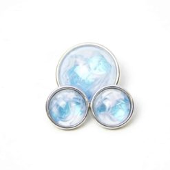 Handmade Druckknopf für Druckknopfschmuck handbemalt weiß blau von Just Trisha
