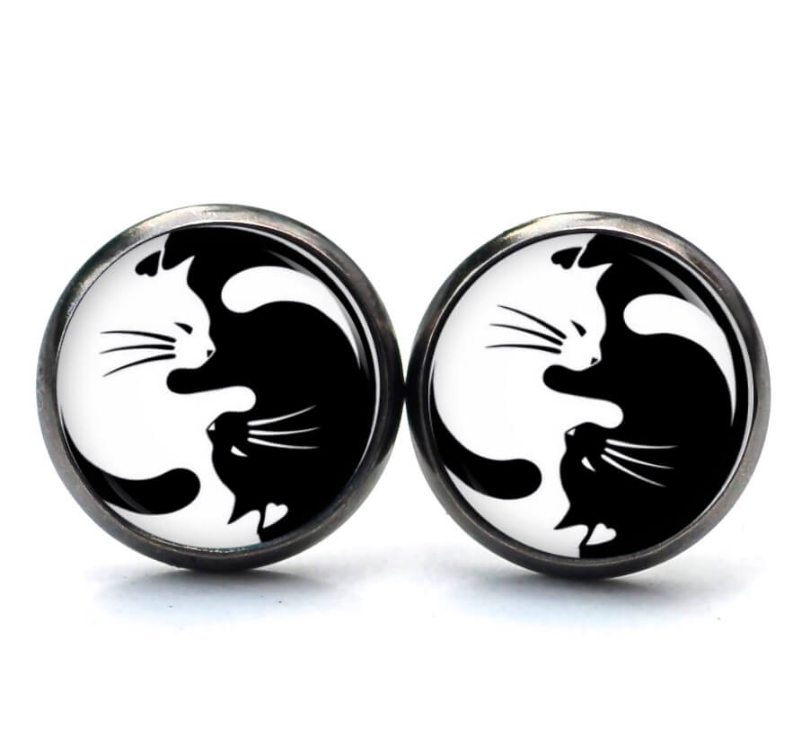 Ohrstecker, Ohrhänger, Clipse & Druckknopf – Motiv Yin Yang Katze schwarz und weiß – Schmuck aus Edelstahl Ohrstecker, Ohrhänger, Clipse & Druckknopf – Motiv Yin Yang Katze schwarz und weiß – Schmuck aus Edelstahl