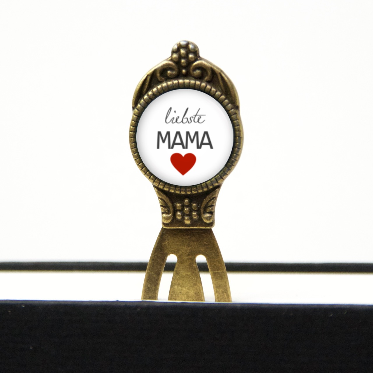 Lesezeichen Klammer liebste Mama mit Herz – Geschenk zum Muttertag Lesezeichen Klammer liebste Mama mit Herz - Geschenk zum Muttertag