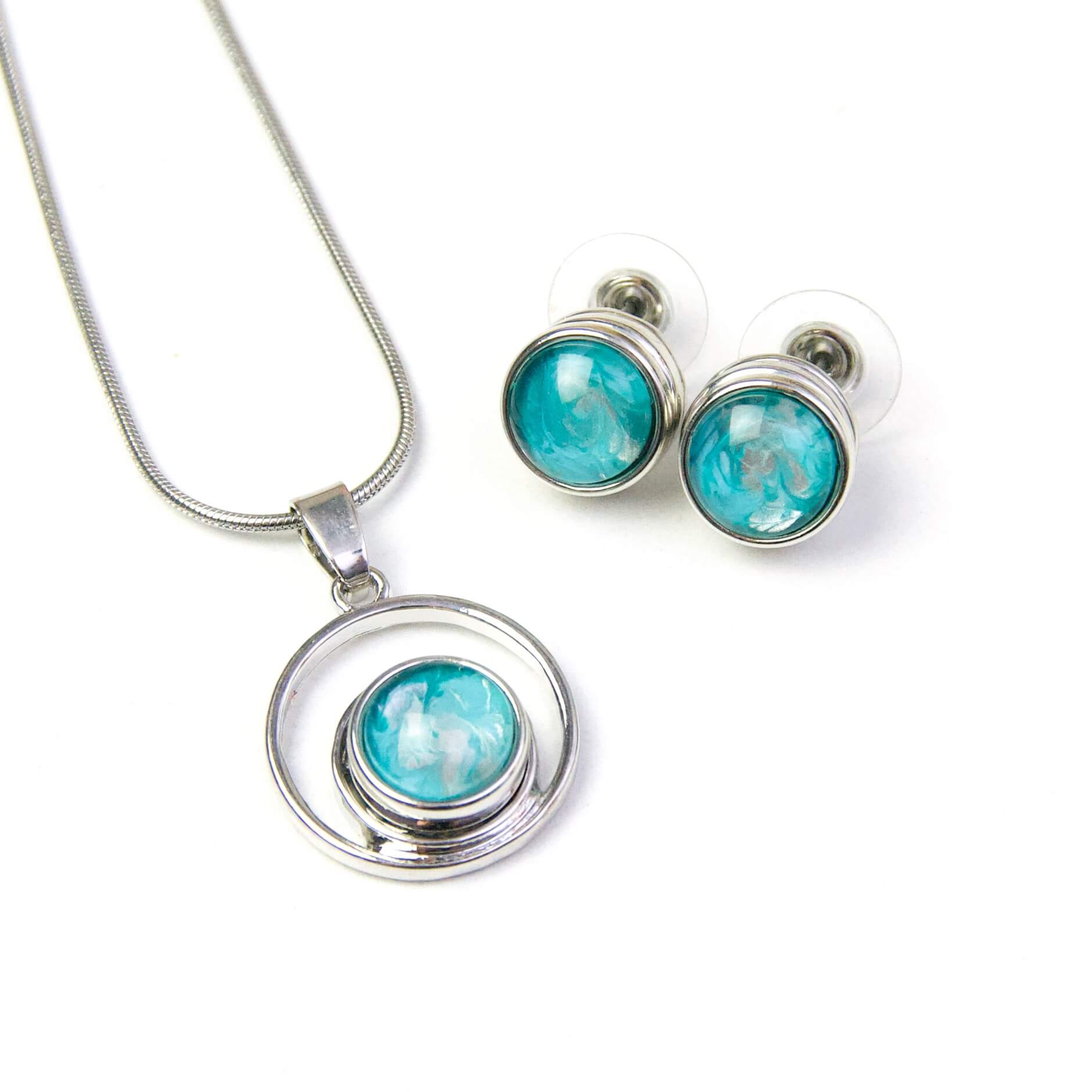 Druckknopf Set eleganter Anhänger mit Kette und Ohrringe – Farbwahl Druckknopf Set eleganter Anhänger mit Kette und Ohrringe - Farbwahl