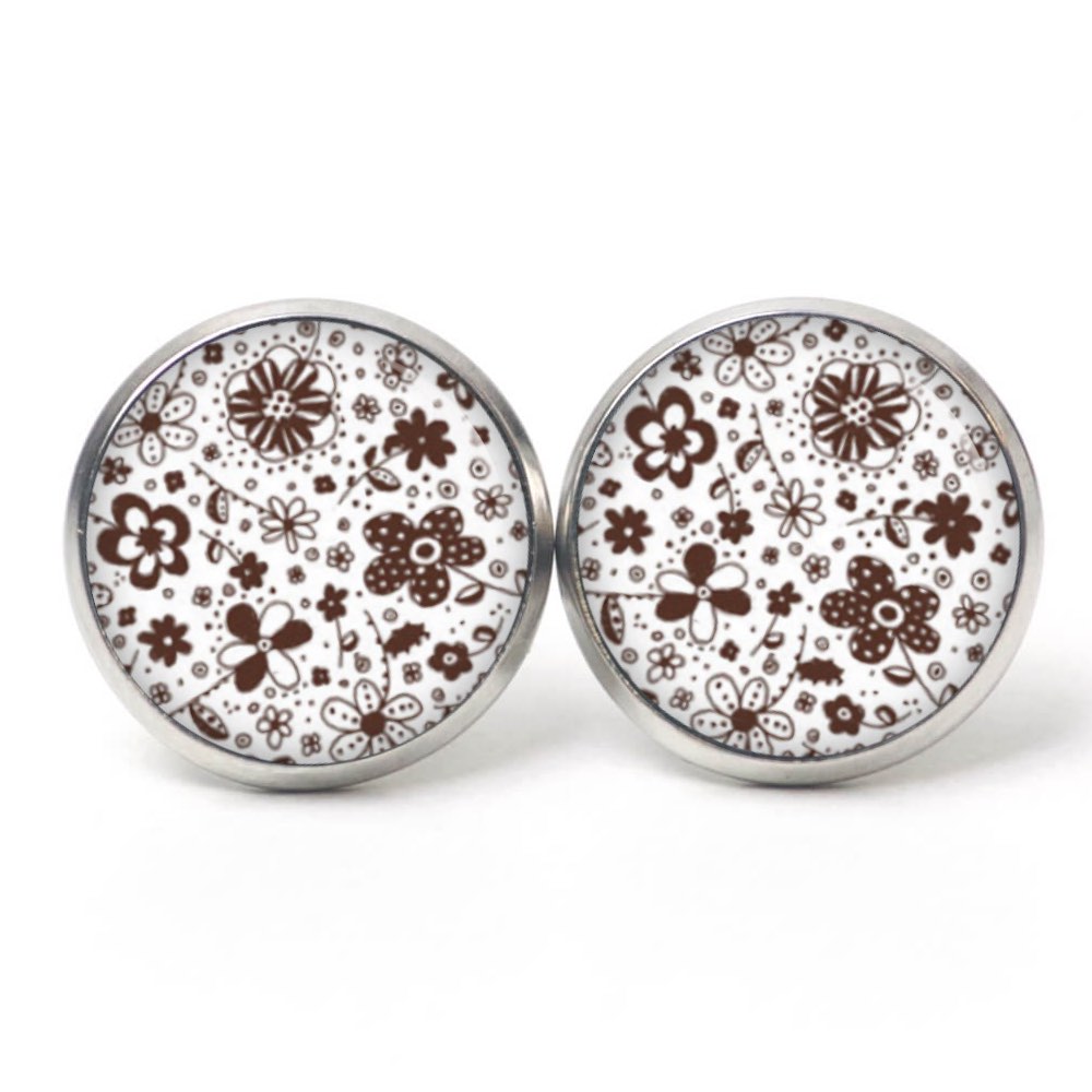 Ohrstecker, Ohrhänger, Clipse & Druckknopf – Motiv Retro Flower Doodle Braun – Schmuck aus Edelstahl Ohrstecker, Ohrhänger, Clipse & Druckknopf – Motiv Retro Flower Doodle Braun – Schmuck aus Edelstahl