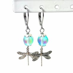 Vintage Ohrringe Libelle mit türkis funkelnder Perle – Edelstahl Vintage Ohrringe Libelle mit türkis funkelnder Perle - Edelstahl