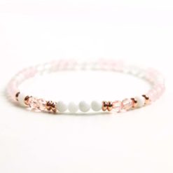 Zartes Perlenarmband mit rosa weißen Perlen – stabilem Gummiband Zartes Perlenarmband mit rosa weißen Perlen - stabilem Gummiband