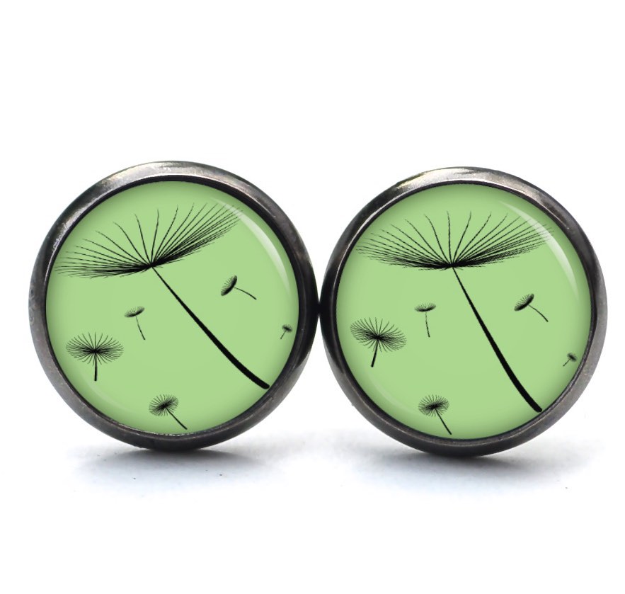 Ohrstecker, Ohrhänger, Clipse & Druckknopf – Motiv zarte Pusteblume grün – Schmuck aus Edelstahl Ohrstecker, Ohrhänger, Clipse & Druckknopf – Motiv zarte Pusteblume grün – Schmuck aus Edelstahl