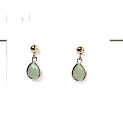 Kleine Ohrstecker in Mintgrün Gold – Zarte Edelstahl Ohrringe | Minimalistisch Handmade Just Trisha | Geschenkidee Kleine Ohrstecker in Mintgrün Gold - Zarte Edelstahl Ohrringe | Minimalistisch Handmade Just Trisha | Geschenkidee