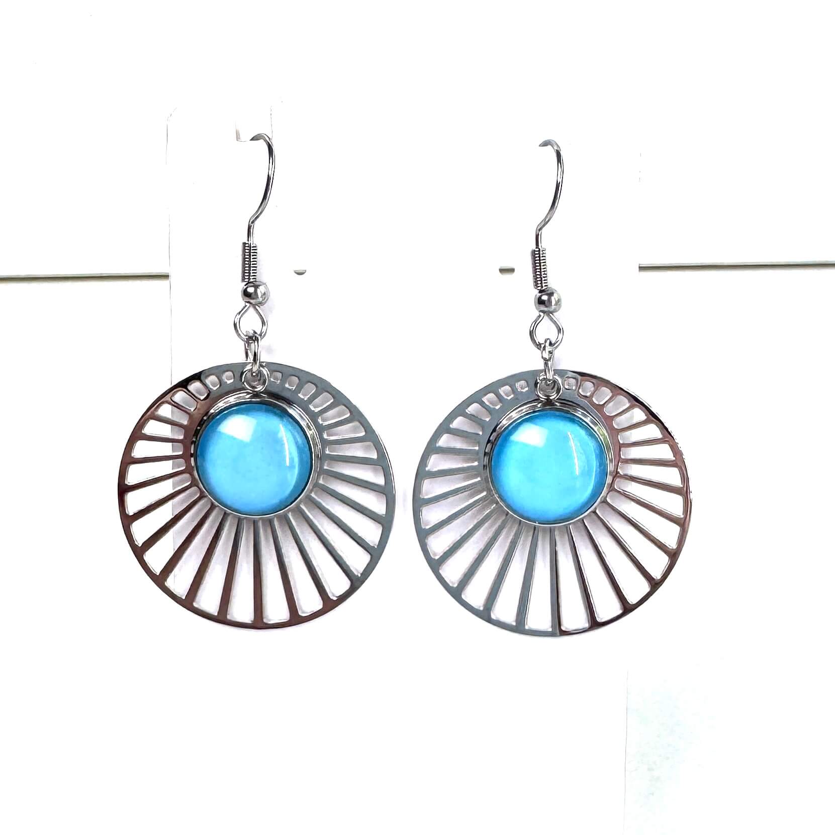 Boho Statement Ohrhänger Silber mit Perle – Große Edelstahl Ohrringe | Handmade Just Trisha | Wunschfarbe & Motiv Boho Statement Ohrhänger Silber mit Perle – Große Edelstahl Ohrringe | Handmade Just Trisha | Wunschfarbe & Motiv