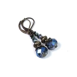 Vintage Ohrhänger Bronze Blau – Kristall Ohrringe Handmade | Boho Schmuck Just Trisha | Kleine Auflage Vintage Ohrhänger Bronze Blau - Kristall Ohrringe Handmade | Boho Schmuck Just Trisha | Kleine Auflage