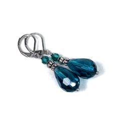 Tropfen Ohrhänger Smaragdgrün Edelstahl – Kristall Ohrringe elegant | Handmade Just Trisha | Kleine Auflage Tropfen Ohrhänger Smaragdgrün Edelstahl – Kristall Ohrringe elegant | Handmade Just Trisha | Kleine Auflage