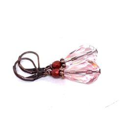 Tropfen Ohrhänger Rosé Edelstahl – Kristall Ohrringe elegant | Handmade Just Trisha | Kleine Auflage Tropfen Ohrhänger Rosé Edelstahl – Kristall Ohrringe elegant | Handmade Just Trisha | Kleine Auflage