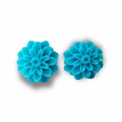 Große Chrysanthemen Ohrstecker Petrol – Handmade Edelstahl | Blumenohrringe von Just Trisha | Kleine Auflage Geschenkidee Große Chrysanthemen Ohrstecker Petrol - Handmade Edelstahl | Blumenohrringe von Just Trisha | Kleine Auflage Geschenkidee