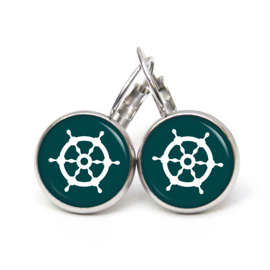 Ohrstecker, Ohrhänger, Clipse & Druckknopf – Motiv maritim Schiff Steuerrad Dunkelgrün – Schmuck aus Edelstahl Ohrstecker, Ohrhänger, Clipse & Druckknopf - Motiv maritim Schiff Steuerrad Dunkelgrün - Schmuck aus Edelstahl