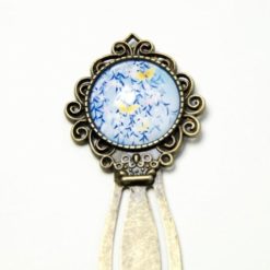 Lesezeichen Klammer blaue Blumen mit Zitronenfalter Lesezeichen Klammer blaue Blumen mit Zitronenfalter