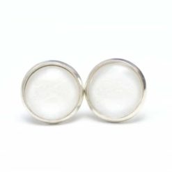 Ohrstecker, Ohrhänger, Clipse & Druckknopf – handbemalt Schnee weiß – Schmuck aus Edelstahl Ohrstecker, Ohrhänger, Clipse & Druckknopf – handbemalt Schnee weiß – Schmuck aus Edelstahl