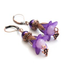 Vintage Ohrhänger violette Tulpen Blumen mit Jade Perlen