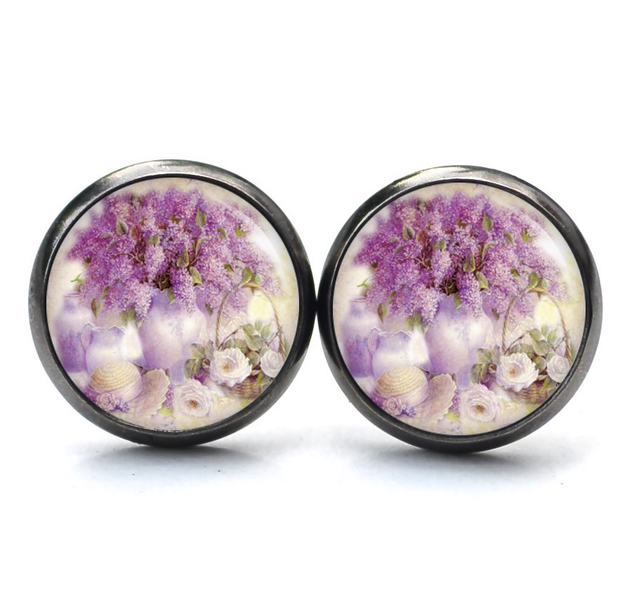 Ohrstecker, Ohrhänger, Clipse & Druckknopf – Motiv Flieder mit Hut – Schmuck aus Edelstahl Ohrstecker, Ohrhänger, Clipse & Druckknopf – Motiv Flieder mit Hut – Schmuck aus Edelstahl