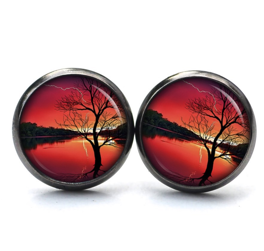 Ohrstecker, Ohrhänger, Clipse & Druckknopf – Motiv Abendstimmung See mit Baum – Schmuck aus Edelstahl Ohrstecker, Ohrhänger, Clipse & Druckknopf – Motiv Abendstimmung See mit Baum – Schmuck aus Edelstahl