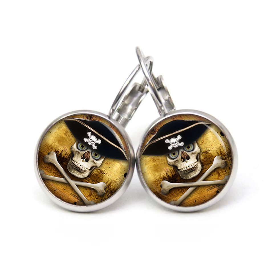 Ohrstecker, Ohrhänger, Clipse & Druckknopf – Motiv Piraten Totenkopf – Schmuck aus Edelstahl Ohrstecker, Ohrhänger, Clipse & Druckknopf – Motiv Piraten Totenkopf – Schmuck aus Edelstahl