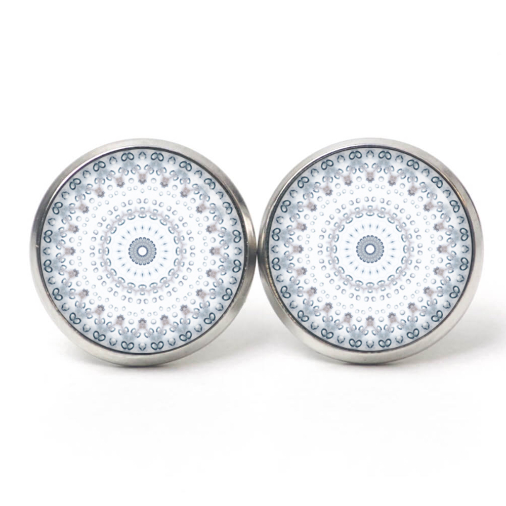 Ohrstecker, Ohrhänger, Clipse & Druckknopf – Motiv graues Mandala – Schmuck aus Edelstahl Ohrstecker, Ohrhänger, Clipse & Druckknopf – Motiv graues Mandala – Schmuck aus Edelstahl