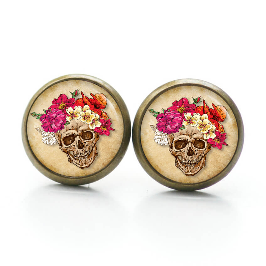 Ohrstecker, Ohrhänger, Clipse & Druckknopf – Motiv Totenkopf mit Blumen Frühling beige – Schmuck aus Edelstahl Ohrstecker, Ohrhänger, Clipse & Druckknopf – Motiv Totenkopf mit Blumen Frühling beige – Schmuck aus Edelstahl
