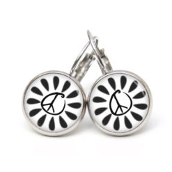 Handmade Ohrringe Peace Blume Schwarz Weiß aus Edelstahl von Just Trisha