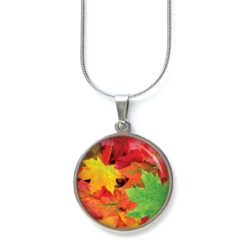 Kette Herbst mit bunten Blättern