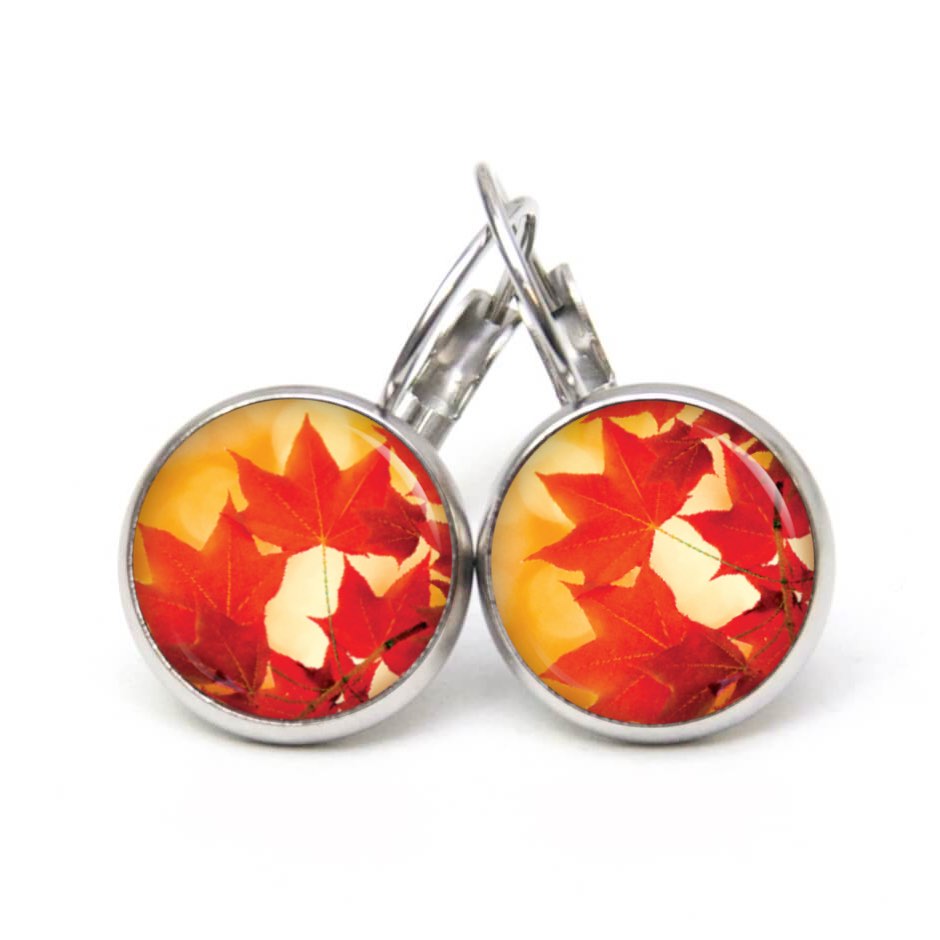 Ohrstecker, Ohrhänger, Clipse & Druckknopf – Motiv Herbstblätter im Sonnenlicht – Schmuck aus Edelstahl Ohrstecker, Ohrhänger, Clipse & Druckknopf – Motiv Herbstblätter im Sonnenlicht – Schmuck aus Edelstahl