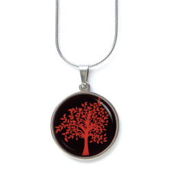 Kette großer Baum Rot Schwarz