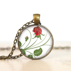 Handmade Kette romantische rote Rose aus Edelstahl von Just Trisha