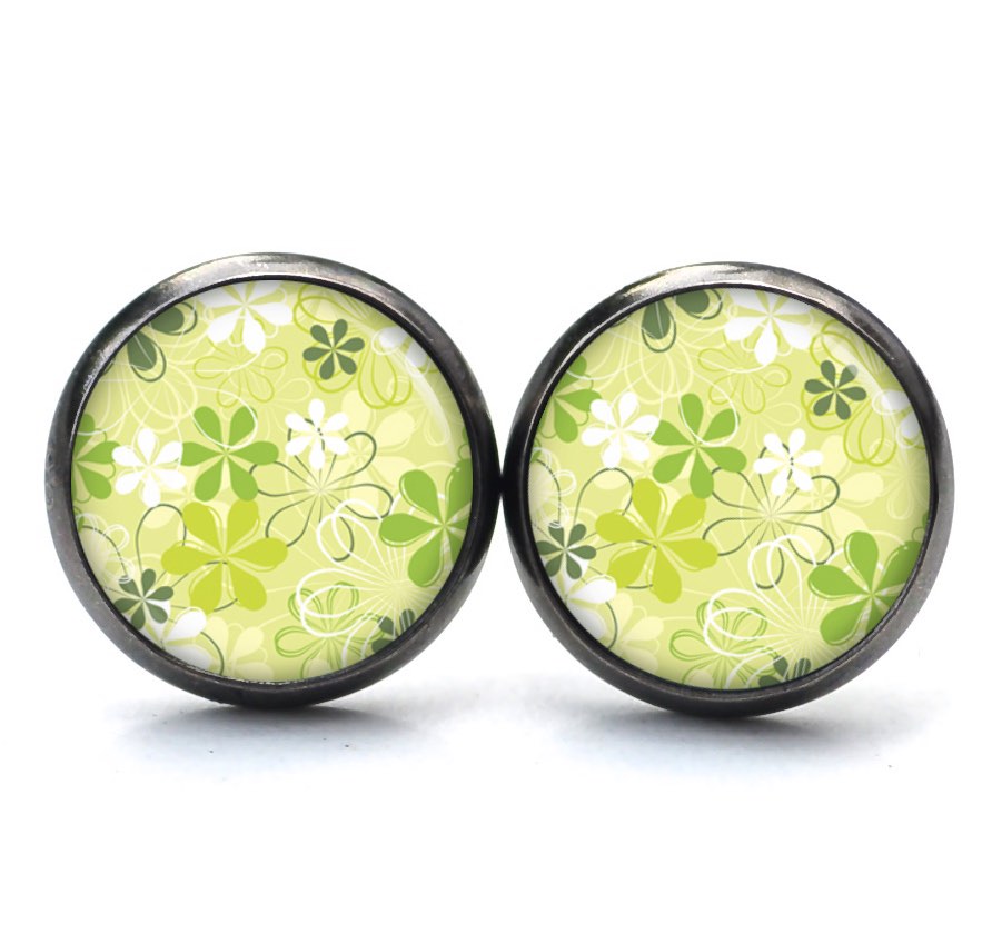 Ohrstecker, Ohrhänger, Clipse & Druckknopf – Motiv kleine grüne Blumen – Schmuck aus Edelstahl Ohrstecker, Ohrhänger, Clipse & Druckknopf – Motiv kleine grüne Blumen – Schmuck aus Edelstahl