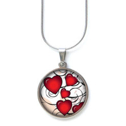 Kette viele kleine rote Herzen