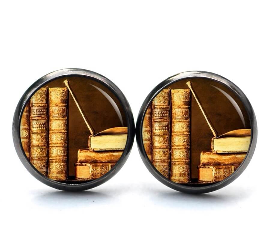 Ohrstecker, Ohrhänger, Clipse & Druckknopf – Motiv Buch Bücher Buchrücken alte Bücher Leseratte – Schmuck aus Edelstahl Ohrstecker, Ohrhänger, Clipse & Druckknopf – Motiv Buch Bücher Buchrücken alte Bücher Leseratte – Schmuck aus Edelstahl
